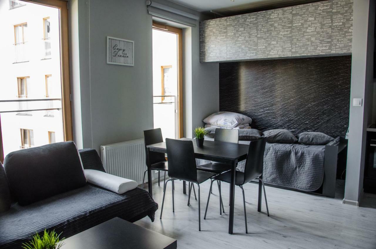 Apartament Expo Brylowska Warschau Buitenkant foto