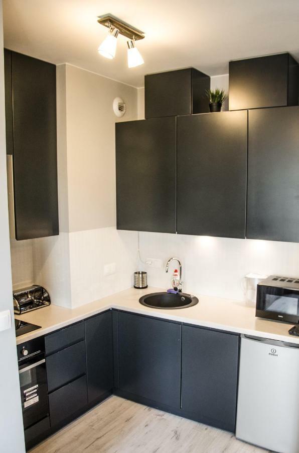 Apartament Expo Brylowska Warschau Buitenkant foto
